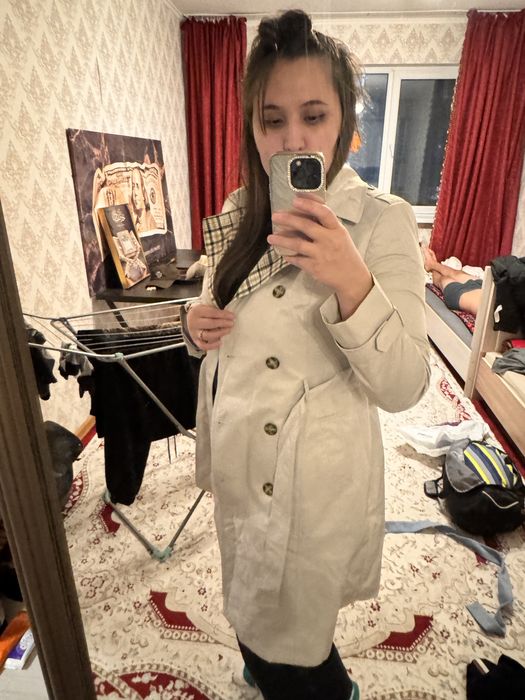 Стильный Тренч . 46 размера.