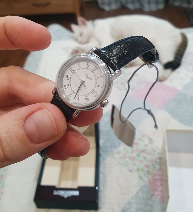 Женские часы Longines