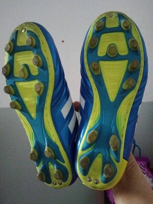 Спортивная обувь. Шиповки.