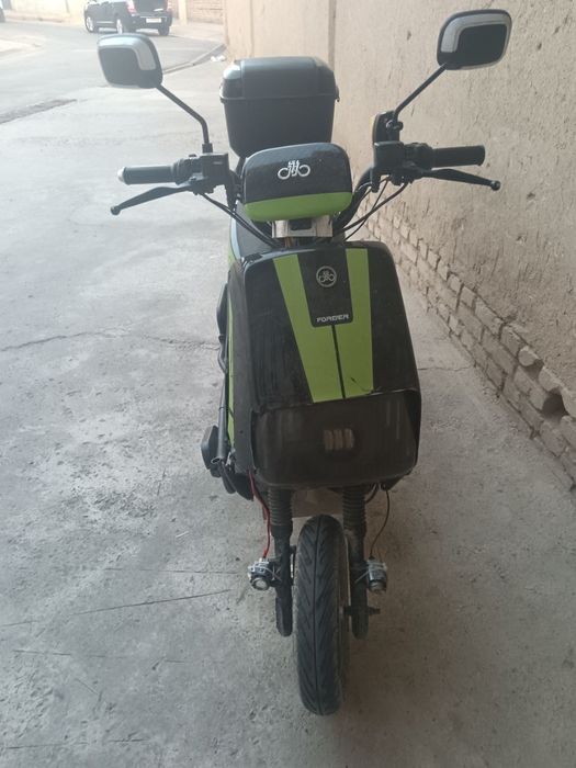 Скутер электрический