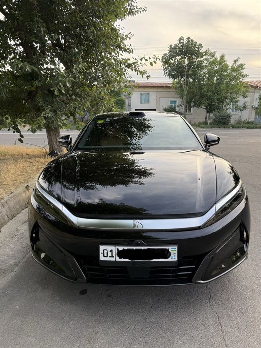 BYD Han L 701km elektro