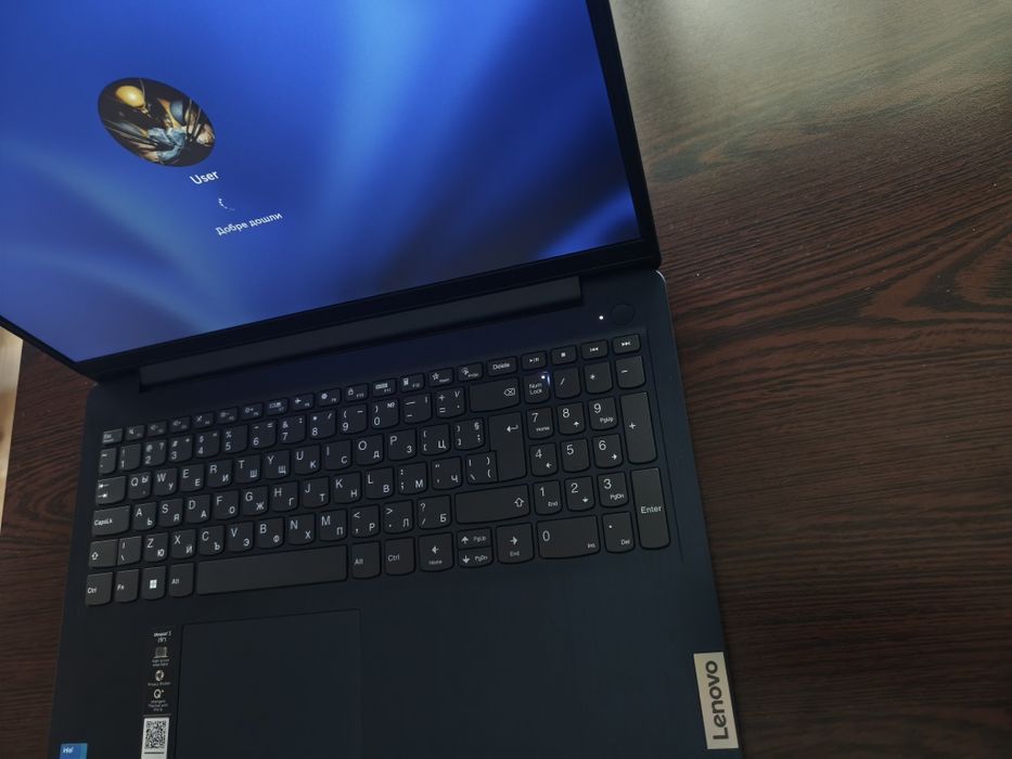 Лаптоп Леново ideapad 3