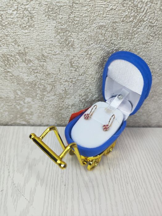 Золотые серьги 585