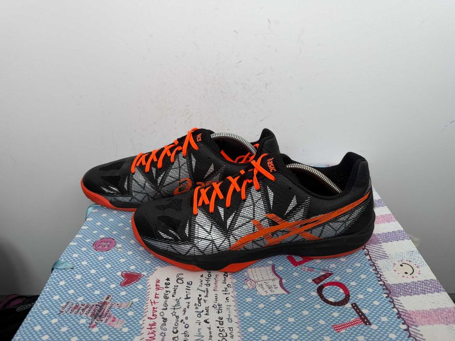 Asics ''Gel-Fastball 3''оригинални маратонки 44 номер