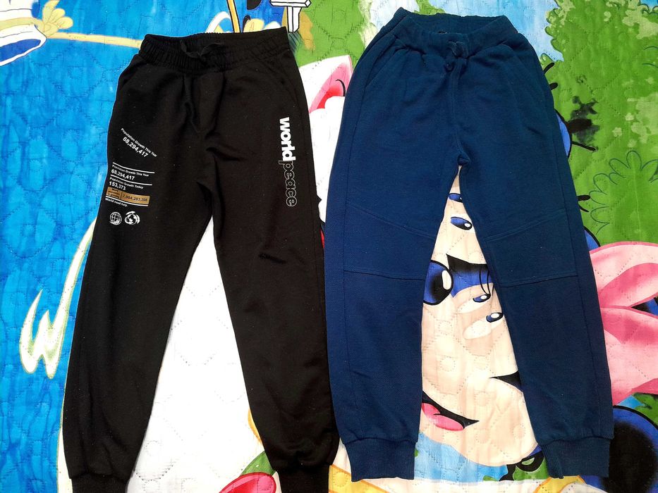 Всичко по 3 евро,много дрехи 122-128 размер