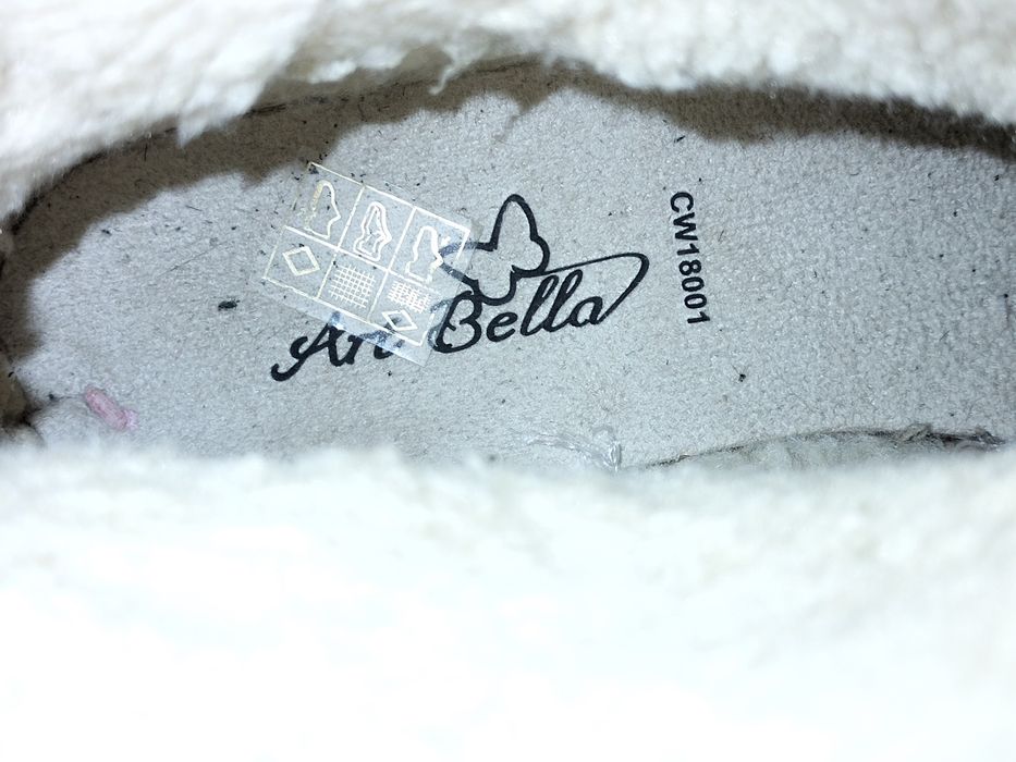 Сапоги новые продам