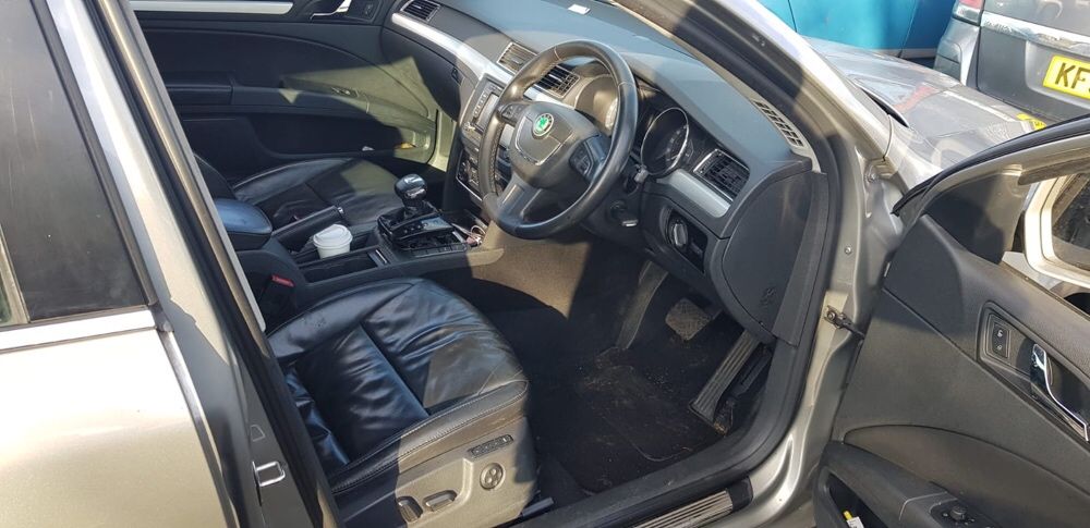 Injectoare Skoda Superb 170 cp cod CFG