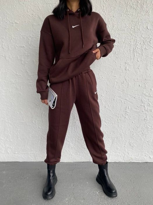 Спортен комплект Nike