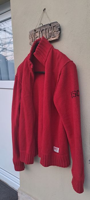 Pulover Levi's  Strauss