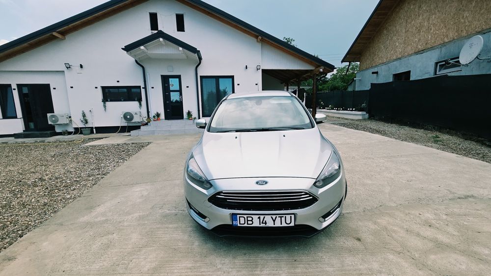 FORD Focus 2015 — imagine 3