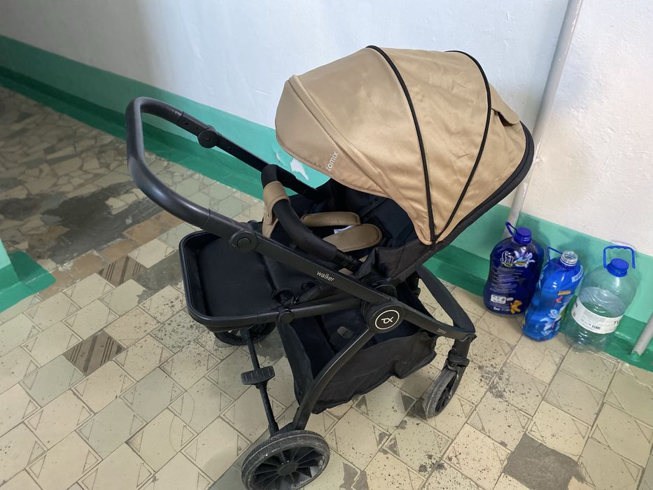 Продам детскую коляску