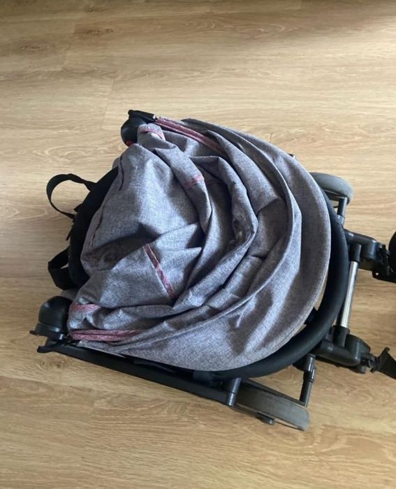 Коляска продается.