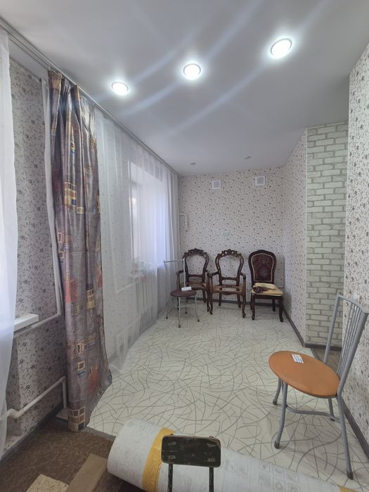 Продам 1 ком школьник