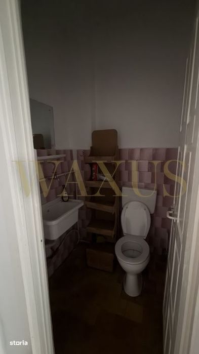 Spatiu comercial, compartimentat, zona Nord