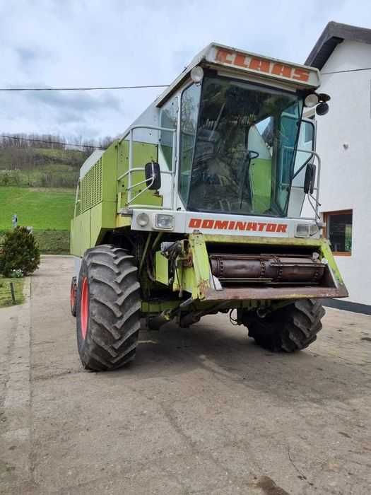 Dezmembram combina Claas Dominator 108 SL