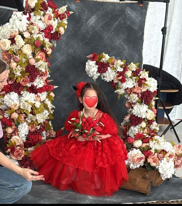 Платье детский нарядная. Прокатқа беріледі