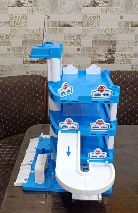 Паркинг "Aral" Полесье