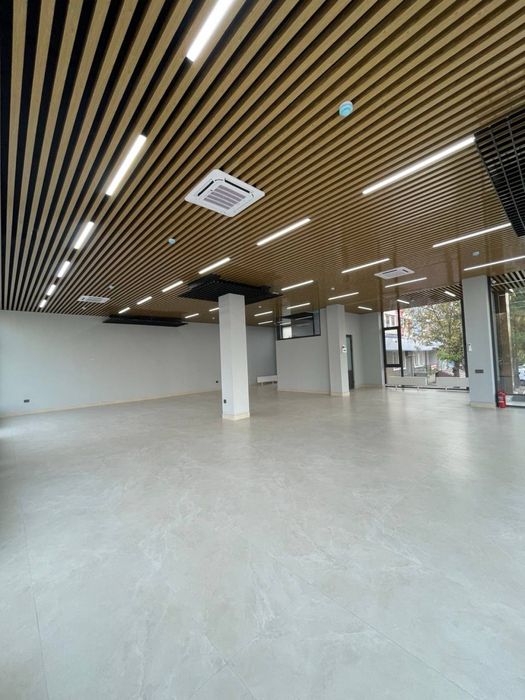 Срочно сдаётся коммерческое помещение 280 м2 на ул Фазылтепа 1 линия