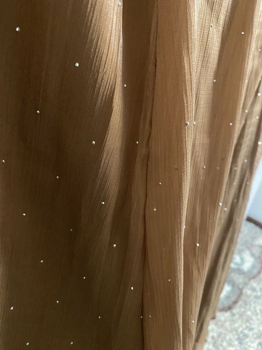 Yupka organza ichi astarli toshlari yonb turadigan