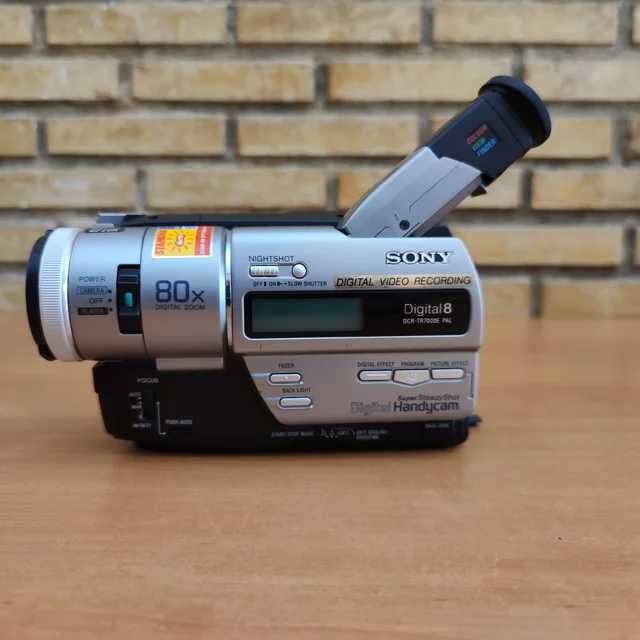 Digital8 - Sony Handycam DCR-TR7000E