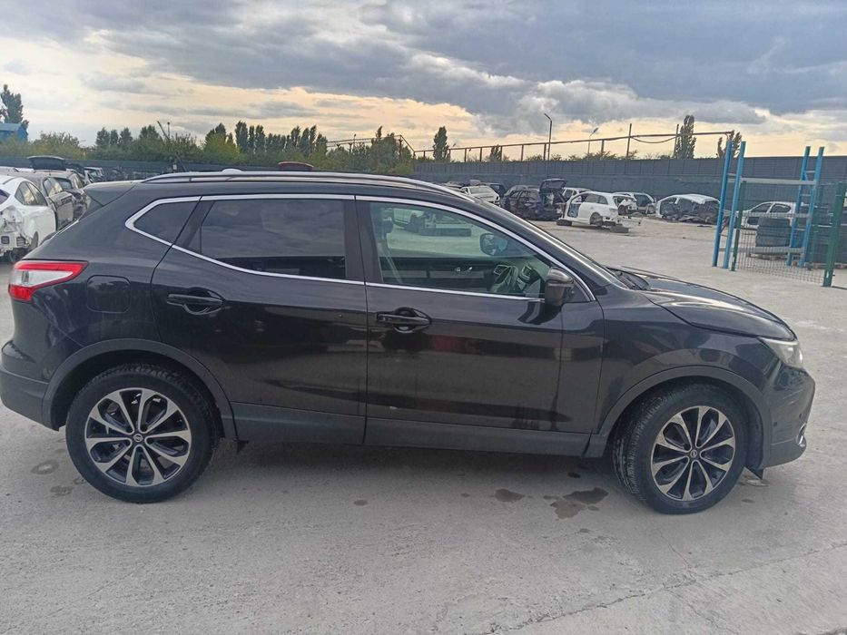 Dezmembram Nissan Qashqai J11 1.5 dci FWD