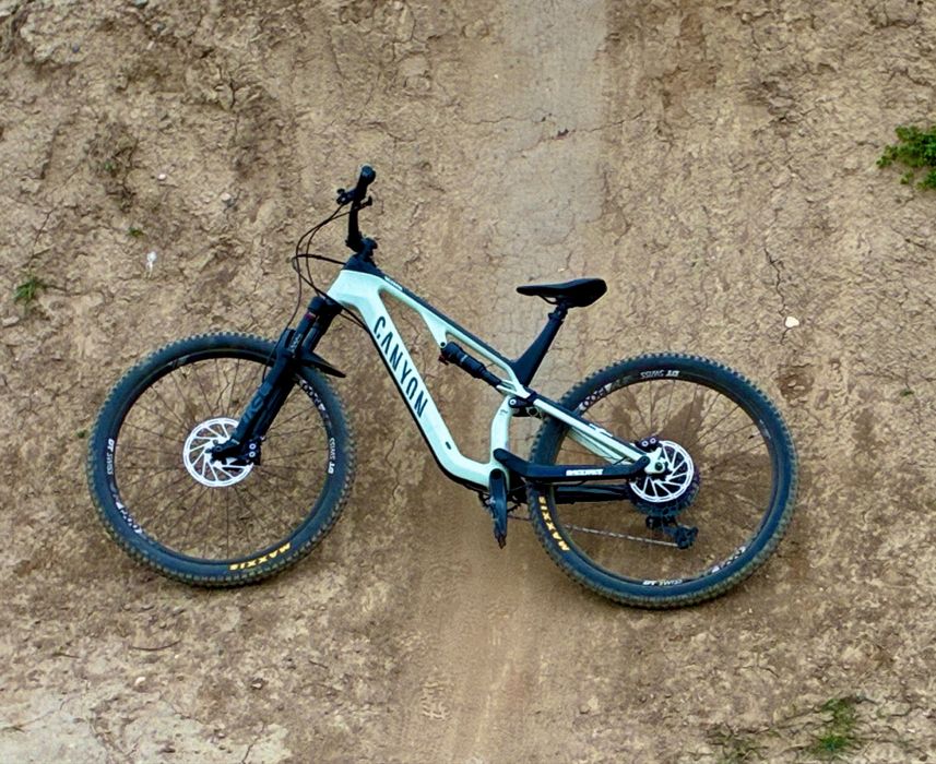 Canyon Neuron CF full suspencion carbon XL