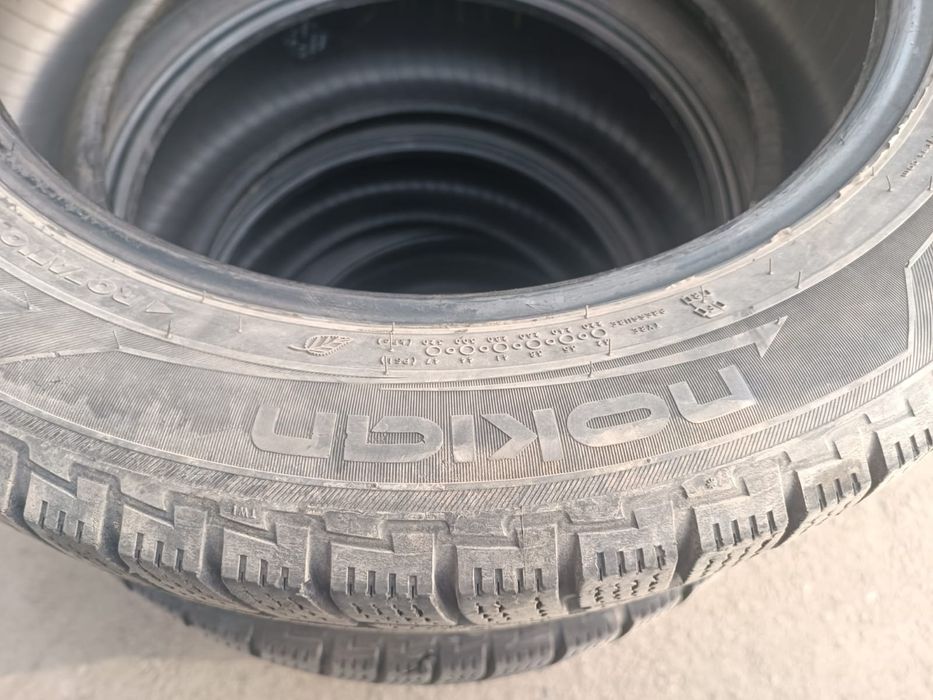 Шины зимние Nokian