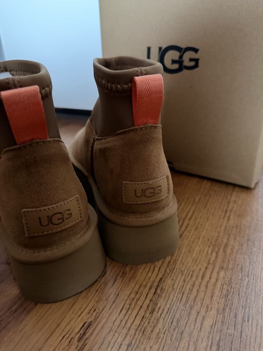 ugg mini dipper 38