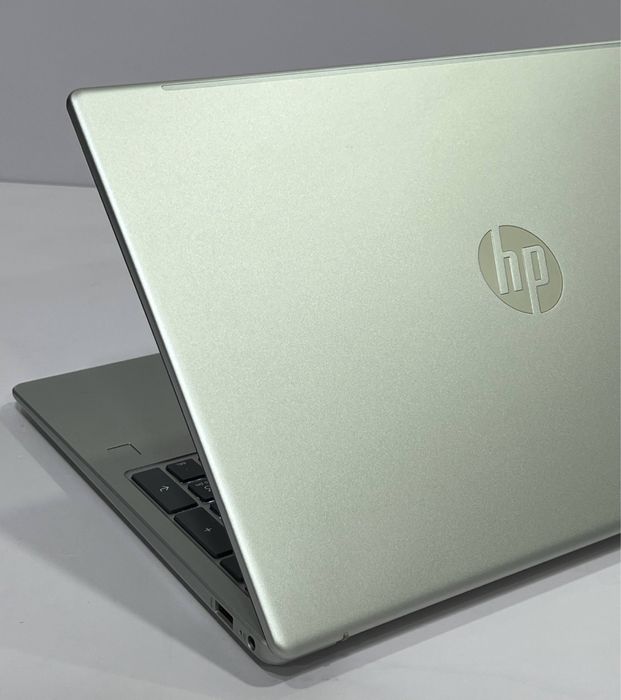 HP core i5 13-avlod yangidek