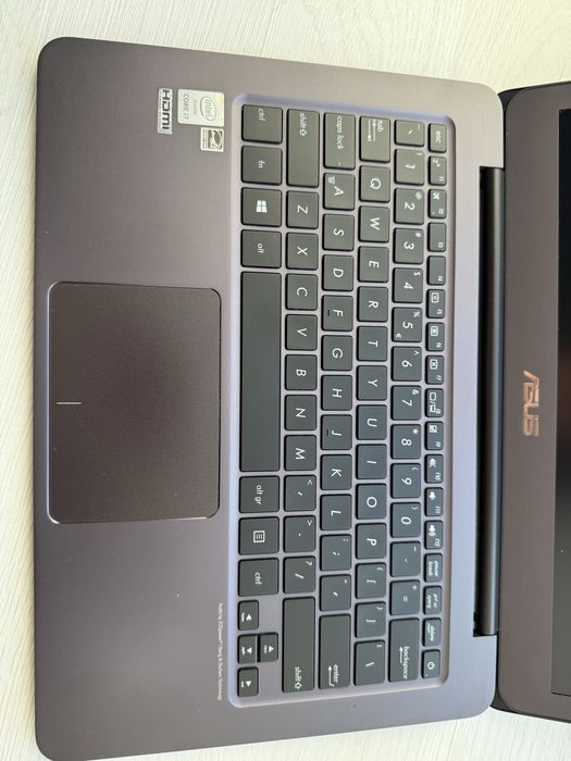 Asus UX305L pentru PIESE