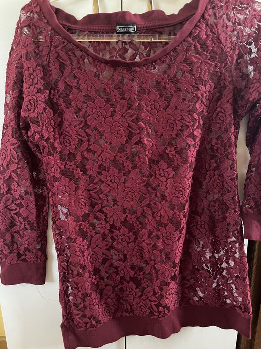 Продавам блузи