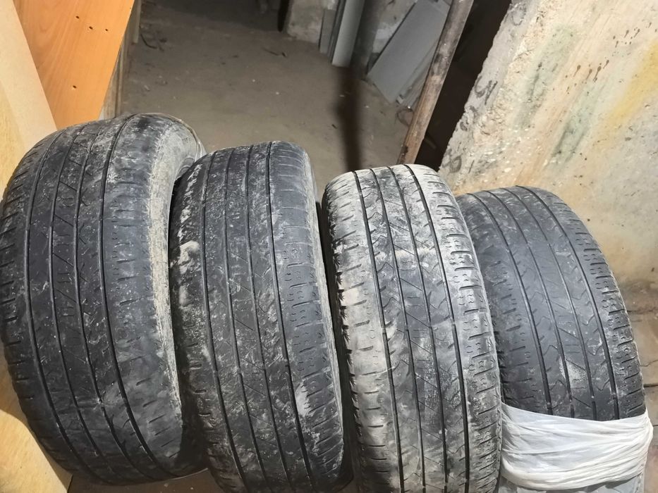 Срочно продам 5 летни резину