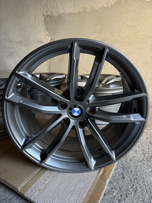 Jante bmw 5x112 G20 G30 G21 G26 r18 style 662M oem