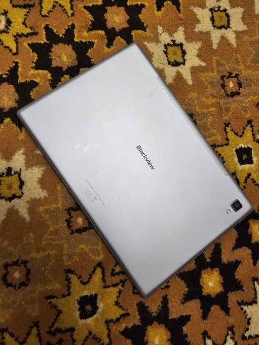 Tableta Blackview Tab 8, 64 GB, 4 GB RAM, cu SIM, 2 huse incluse