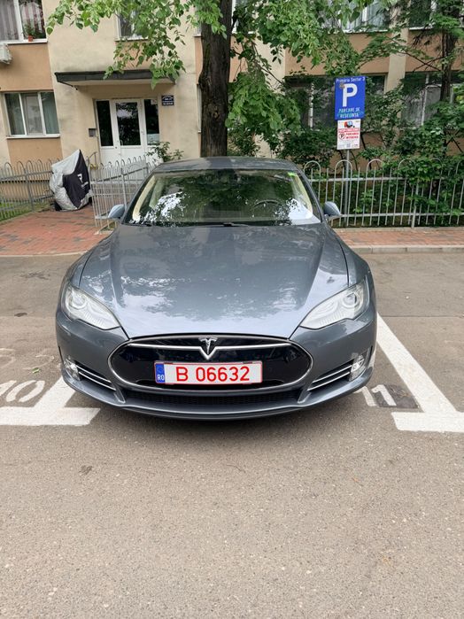 Tesla Model S P85+ Incarcare GRATUITA PE VIATA!