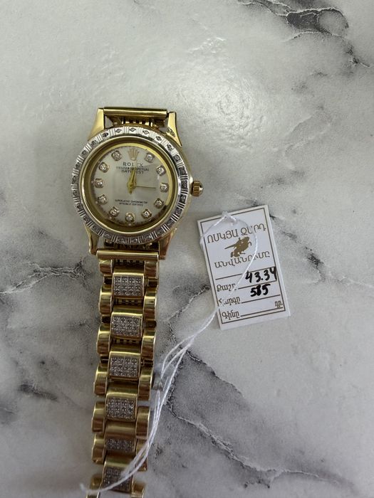 Продам золотые часы Rolex