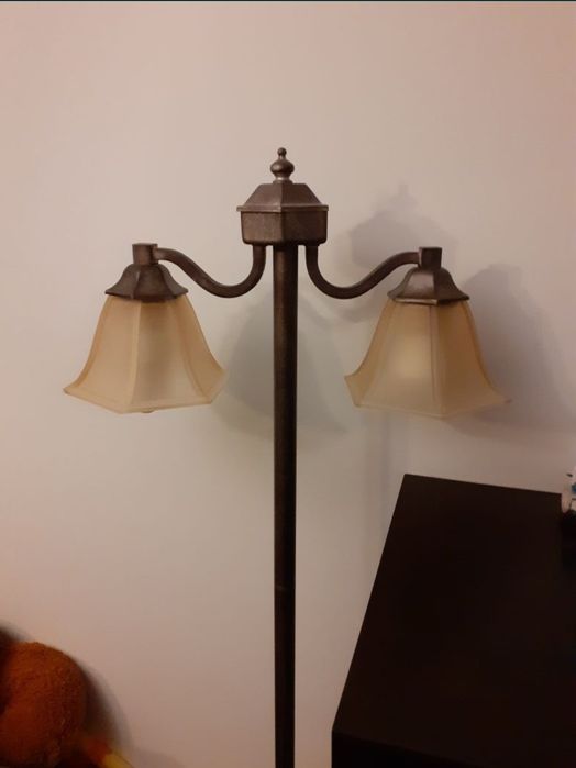 Lampadar 2x60W E27 metal maro sticla bej nou impecabil