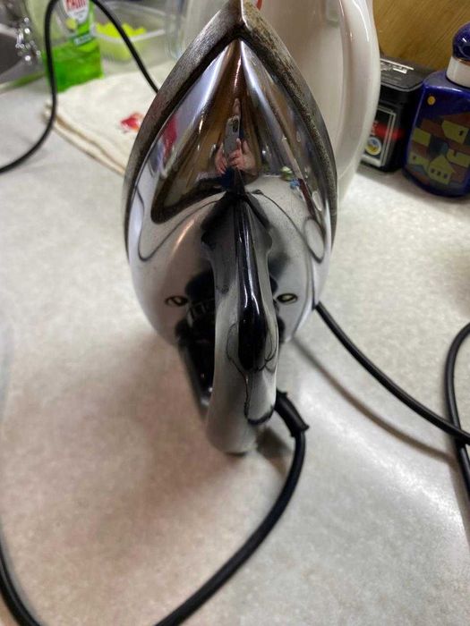 Утюг советский в рабочем состоянии