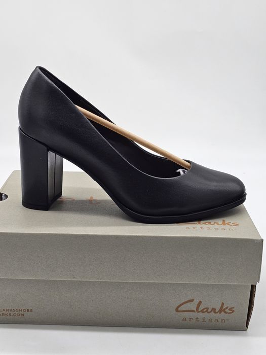 Pantofi CLARKS negri, FREVA 85 COURT, din piele naturala, NOI