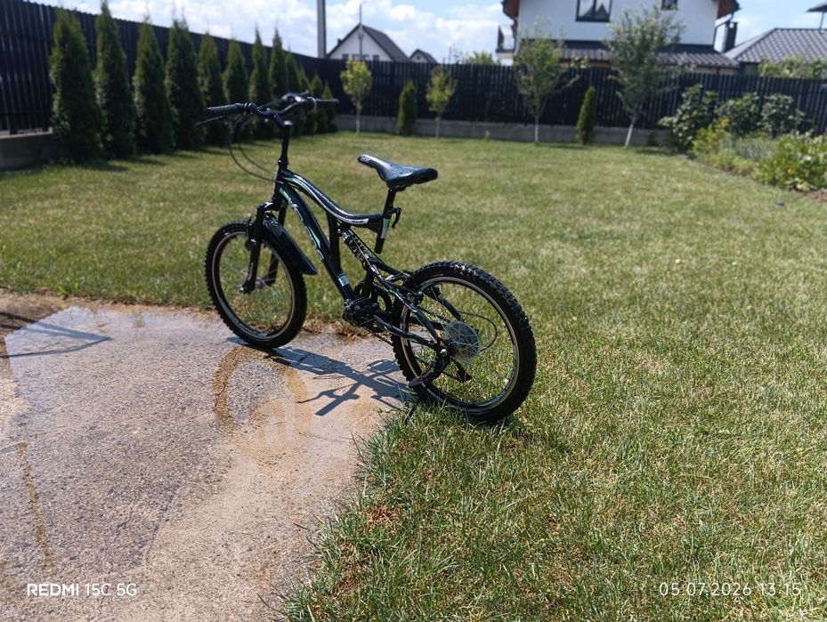 Bicicleta 10-12 Ani