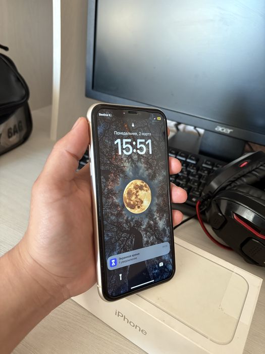Айфон 11 64гб. с коробкой