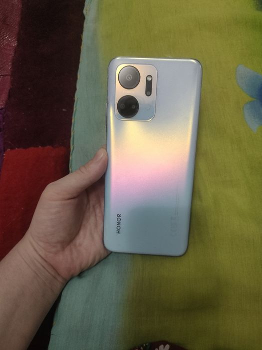 Продам смартфон Хонор  х7а
