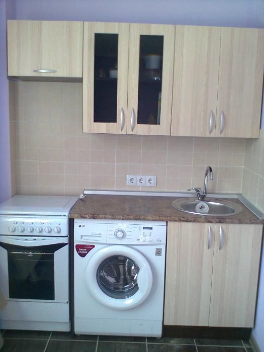 Кафельщик, укадка кафеля.