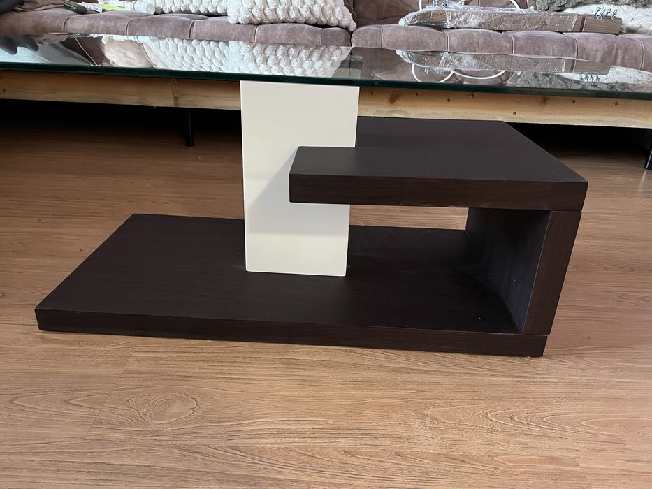 Маса холна 59/110/42 стъклен плот