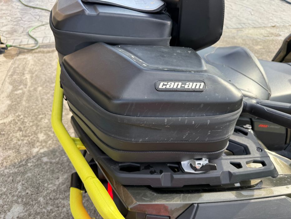 BRP CAN-am Outlander LIMITED 1000R
