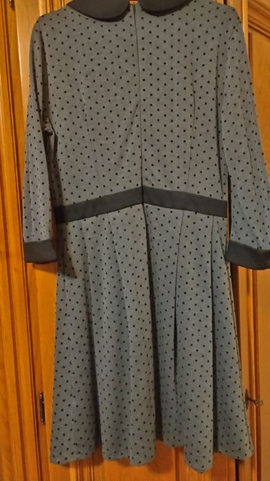 Rochie cu buline de zi