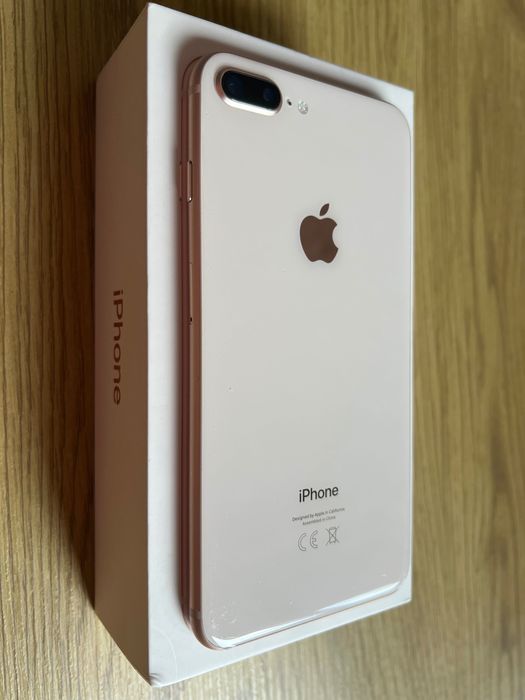 Много запазен iPhone 8 Plus 256GB Gold