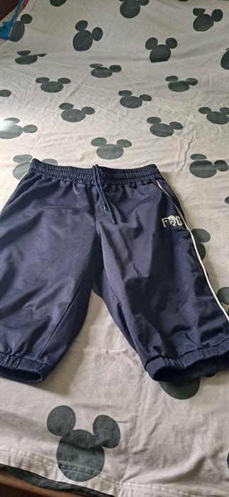 Pantaloni scurti adolescenti