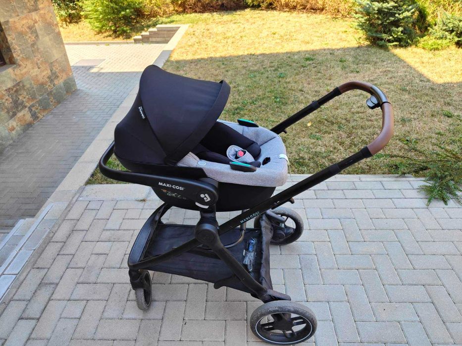 Maxi Cosi бебешка количка 3в1
