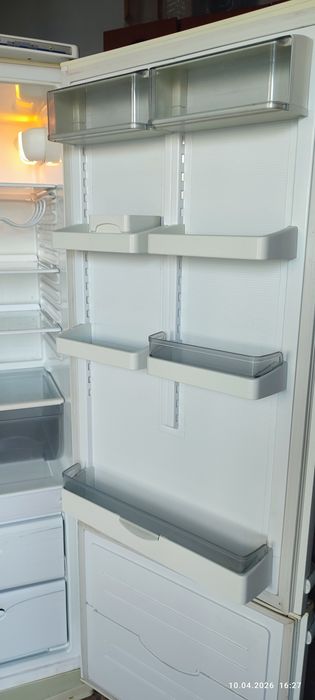 Холодильник Атлант.